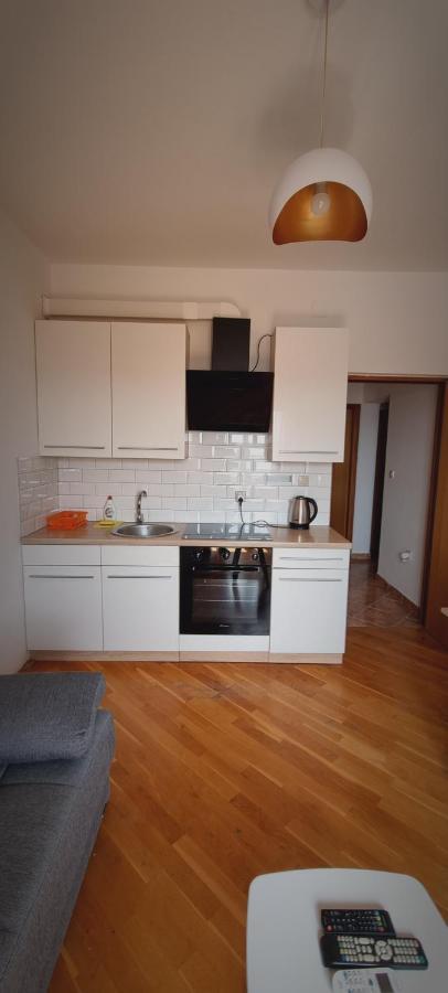 Matej 1 Apartment Zadar Exterior photo
